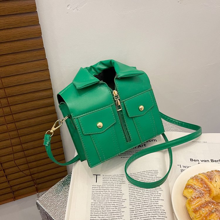 Retro Style Small Bag New Fashion Women's Bag Western Style Messenger