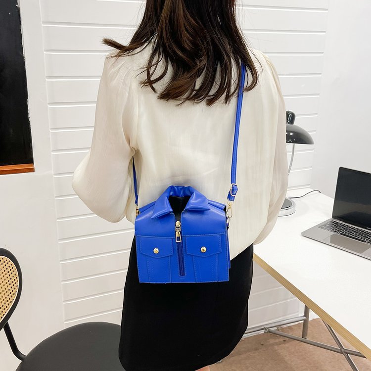 Retro Style Small Bag New Fashion Women's Bag Western Style Messenger