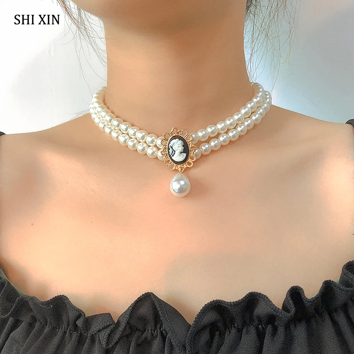 Layered Short Imitation Pearl Choker Necklace for Women White Beads Necklaces Wedding Jewelry on Neck Lady Pearl Choker Collar